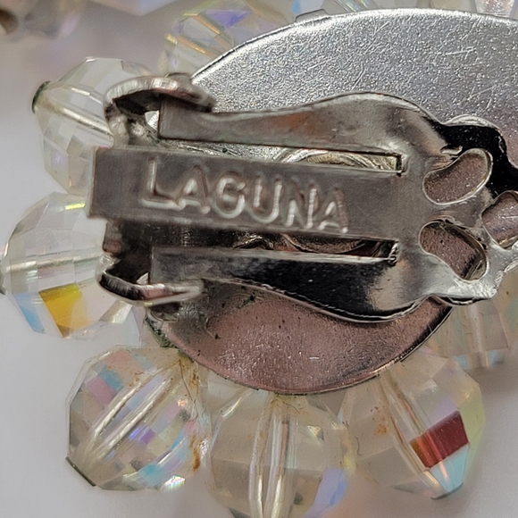 Laguana | Vintage Crystal Clip-On Earrings - Picture 8 of 8
